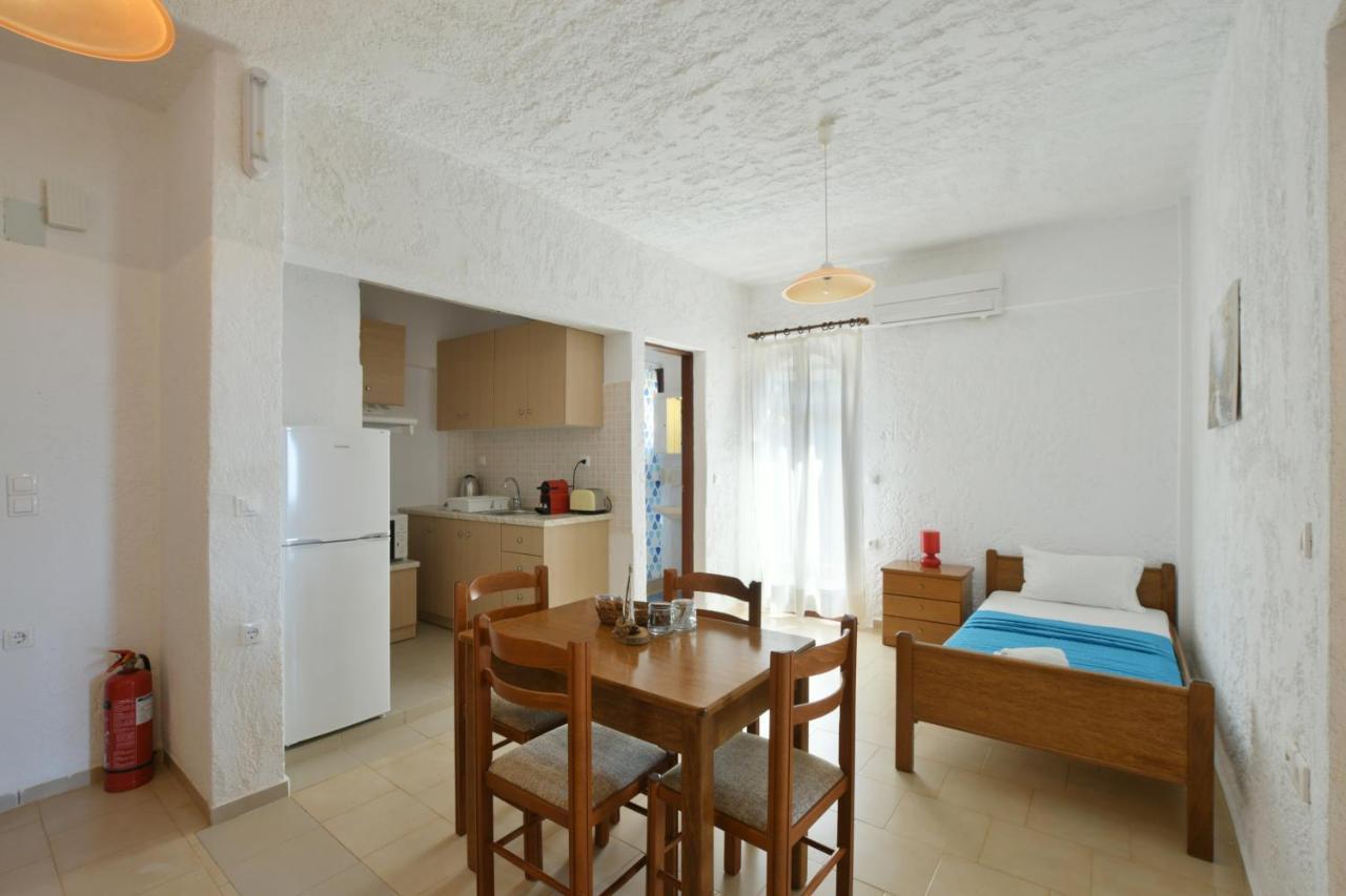 Galini Apartments Achlia Eksteriør bilde
